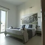 Pitagora Bed & Breakfast *
