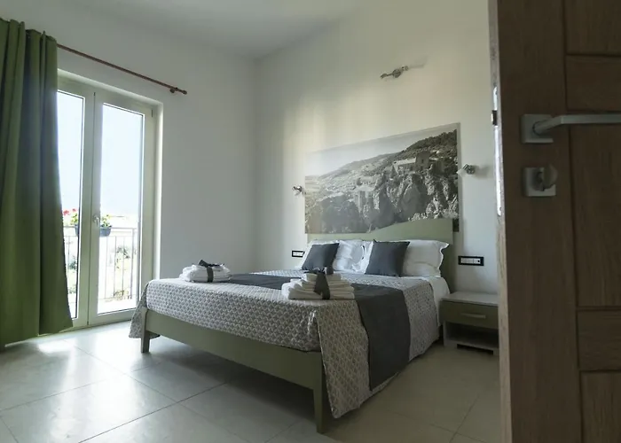 Pitagora Bed & Breakfast *